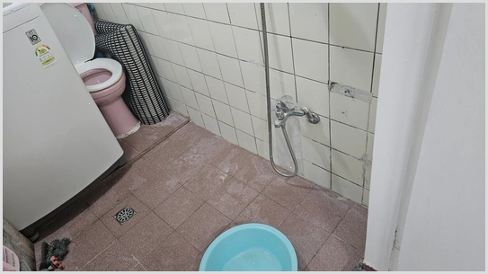 중구 항동7가 전세집 배관 터짐 현장 사진 3